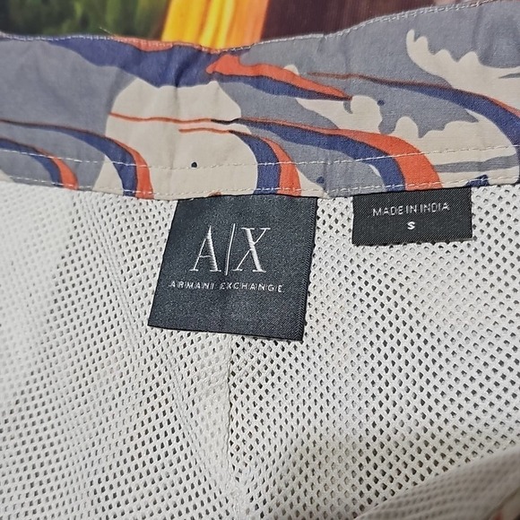 Armani‎ Exchange A/X Board Shorts Small - Picture 3 of 5